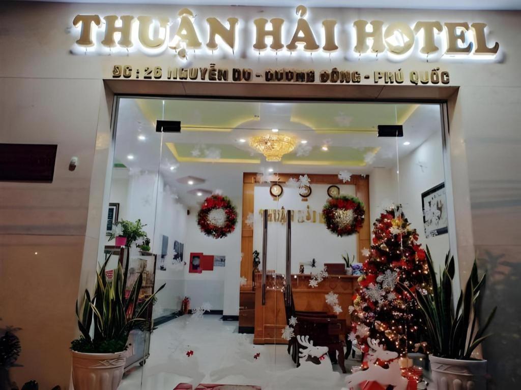 Thuan Hai Hotel Duong Dong Exterior foto